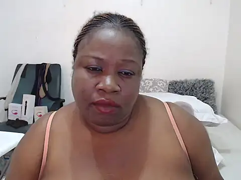 Snapshot of SWEETPRCIOUS30 chatting on 15, 2, 2025 SWEETPRCIOUS30 online show from 15, 2, 2025