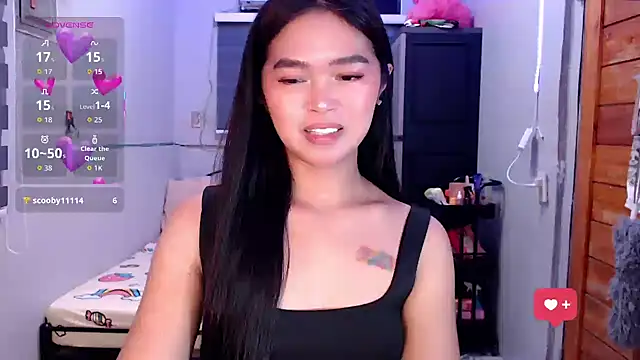 Snapshot of Itsme_claire chatting on 2, 10, 2025 Itsme claire online show from 2, 10, 2025