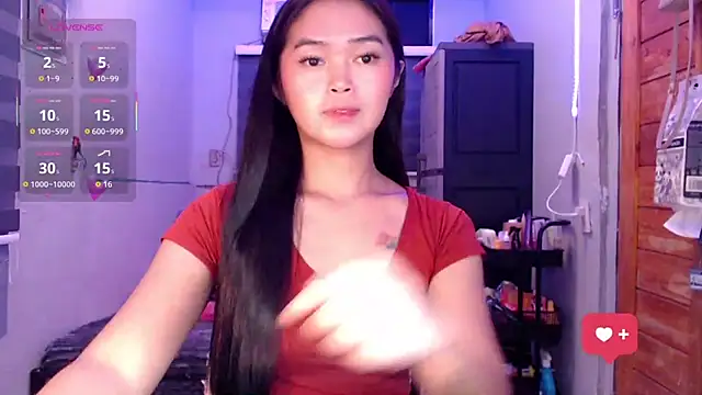 Snapshot of Itsme_claire chatting on 10, 10, 2025 Itsme claire online show from 10, 10, 2025