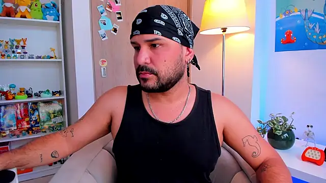 nicolas cox online show from 12, 10, 2025