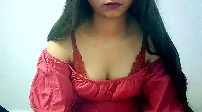 Snapshot of lovelydesi21 chatting on 14, 2, 2025 lovelydesi21 online show from 14, 2, 2025