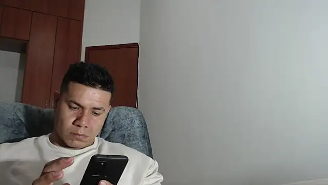 alessandromancini92 online show from 7, 11, 2025