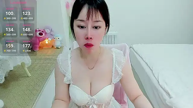Vivian-6 online show from 9, 5, 2026