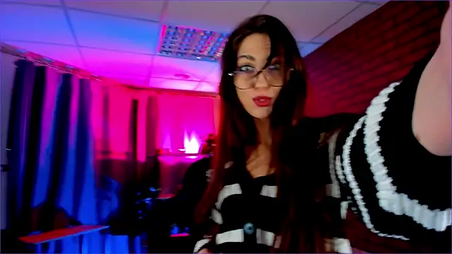Snapshot of EmilyWilden chatting on 29, 12, 2024 EmilyWilden online show from 29, 12, 2024