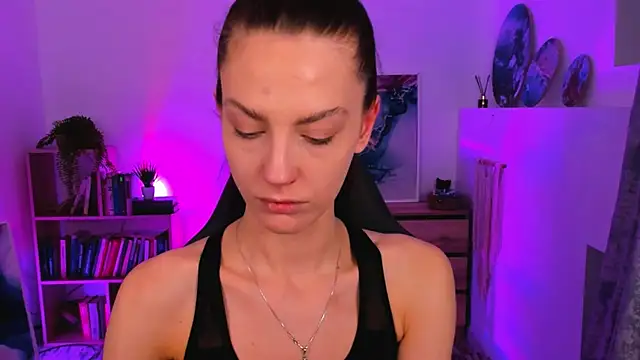 Snapshot of EmilyWilden chatting on 17, 2, 2025 EmilyWilden online show from 17, 2, 2025