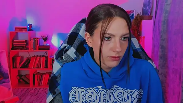 EmilyWilden online show from 2, 10, 2025