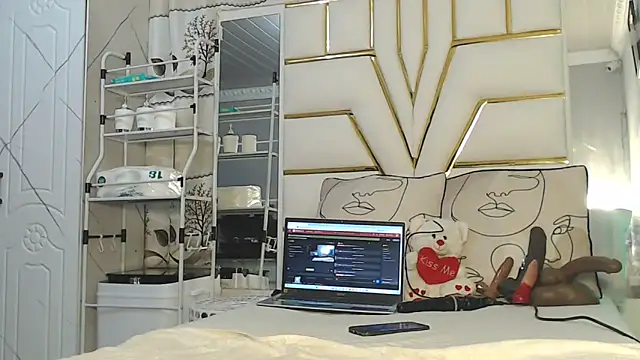 Snapshot of SexyyNana chatting on 9, 3, 2026 SexyyNana online show from 9, 3, 2026