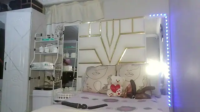 Snapshot of SexyyNana chatting on 13, 3, 2026 SexyyNana online show from 13, 3, 2026