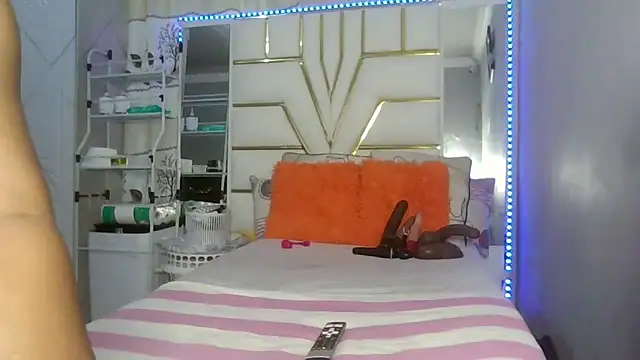 Snapshot of SexyyNana chatting on 5, 4, 2026 SexyyNana online show from 5, 4, 2026