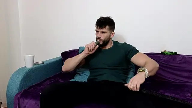 TheTopAlex online show from 16, 12, 2024
