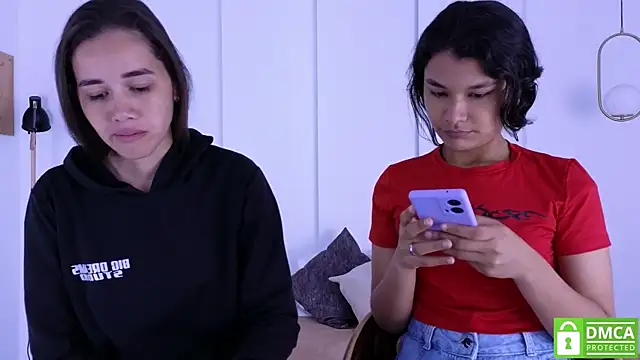 Snapshot of sexychanell_18 chatting on 24, 11, 2025 sexychanell 18 online show from 24, 11, 2025