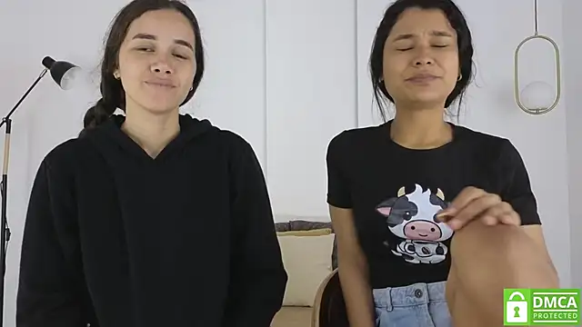 Snapshot of sexychanell_18 chatting on 22, 12, 2025 sexychanell 18 online show from 22, 12, 2025