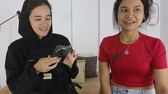 Snapshot of sexychanell_18 chatting on 10, 1, 2026 sexychanell 18 online show from 10, 1, 2026