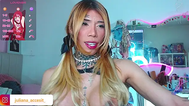caroline cossei online show from 24, 6, 2026