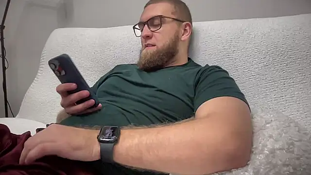 Snapshot of Bear_bear_ chatting on 6, 12, 2024 Bear bear online show from 6, 12, 2024