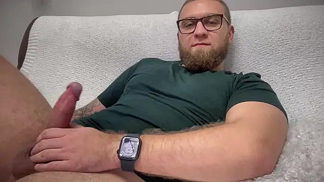 Snapshot of Bear_bear_ chatting on 6, 12, 2024 Bear bear online show from 6, 12, 2024