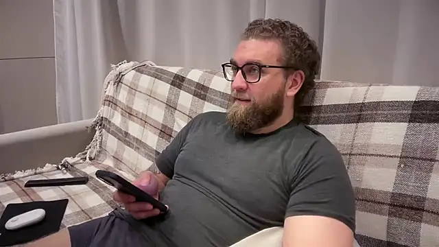 Bear bear  online show from 28, 5, 2026