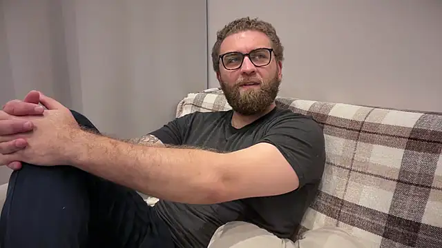 Bear bear  online show from 1, 6, 2026