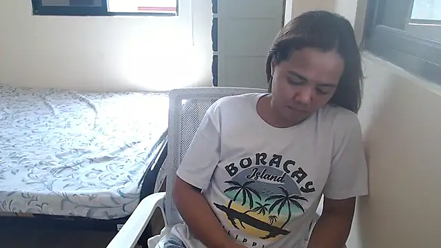 Snapshot of xTheLastVIRGINx chatting on 21, 9, 2025 xTheLastVIRGINx online show from 21, 9, 2025