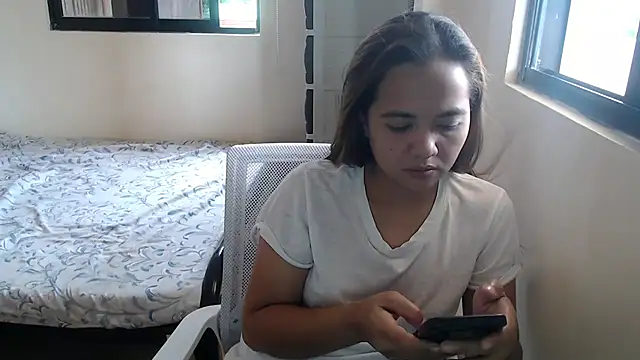 Snapshot of xTheLastVIRGINx chatting on 2, 10, 2025 xTheLastVIRGINx online show from 2, 10, 2025