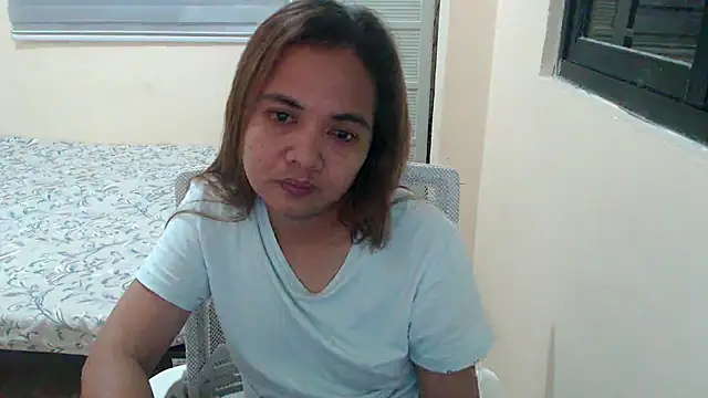 Snapshot of xTheLastVIRGINx chatting on 5, 10, 2025 xTheLastVIRGINx online show from 5, 10, 2025