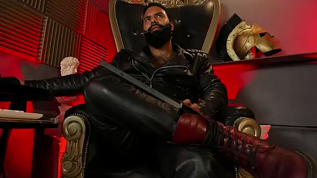 Snapshot of BeardAndrew chatting on 28, 10, 2025 BeardAndrew online show from 28, 10, 2025