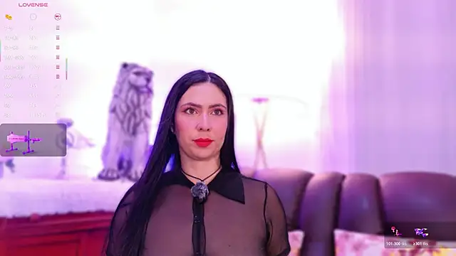 Snapshot of lara_giraldo chatting on 15, 4, 2026 lara giraldo online show from 15, 4, 2026