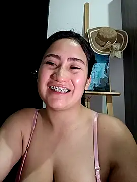 Snapshot of francesca_baker1007 chatting on 13, 12, 2024 francesca baker1007 online show from 13, 12, 2024