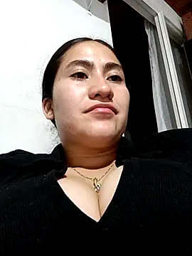Snapshot of francesca_baker1007 chatting on 3, 3, 2025 francesca baker1007 online show from 3, 3, 2025