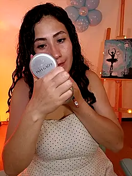 Snapshot of francesca_baker1007 chatting on 5, 10, 2025 francesca baker1007 online show from 5, 10, 2025