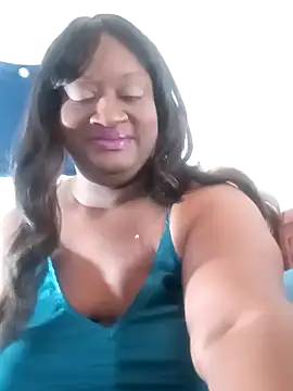 Snapshot of Katiefyi chatting on 8, 12, 2024 Katiefyi online show from 8, 12, 2024