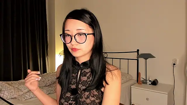 Snapshot of julias_tapes chatting on 22, 3, 2025 julias tapes online show from 22, 3, 2025