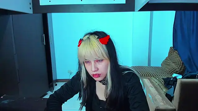 Snapshot of Akane-Mou chatting on 15, 2, 2025 Akane-Mou online show from 15, 2, 2025