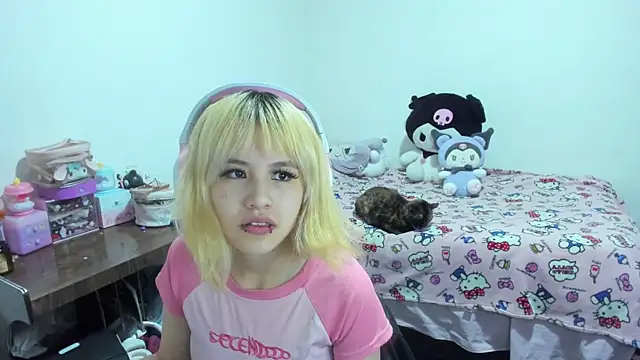 Snapshot of Akane-Mou chatting on 18, 9, 2025 Akane-Mou online show from 18, 9, 2025