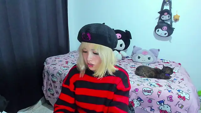 Snapshot of Akane-Mou chatting on 25, 10, 2025 Akane-Mou online show from 25, 10, 2025