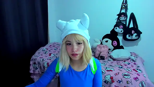 Snapshot of Akane-Mou chatting on 1, 11, 2025 Akane-Mou online show from 1, 11, 2025