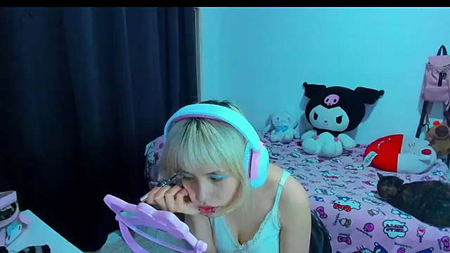 Akane-Mou online show from 14, 2, 2026