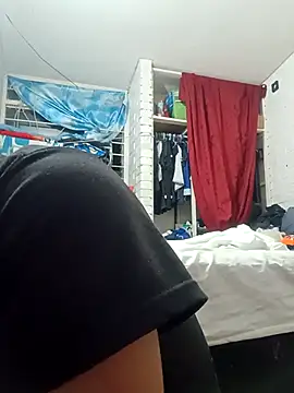 valeriaswang Lucas online show from 13, 9, 2025