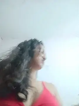 valeriaswang Lucas online show from 5, 2, 2026