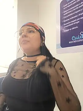 lucyferna online show from 29, 10, 2025