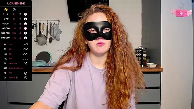 BubbbleGumm online show from 1, 3, 2025