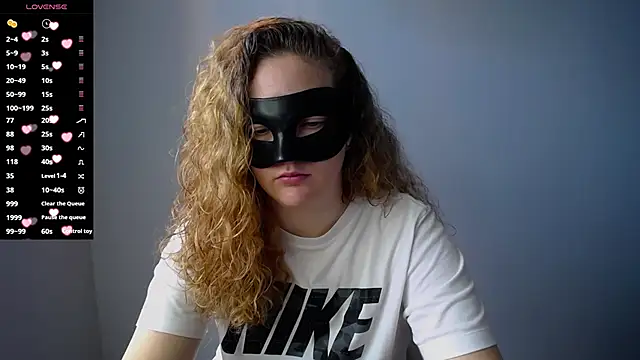 Snapshot of BubbbleGumm chatting on 3, 6, 2026 BubbbleGumm online show from 3, 6, 2026
