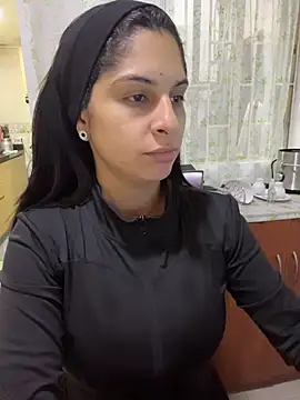 charlotte stevenss  online show from 23, 9, 2025