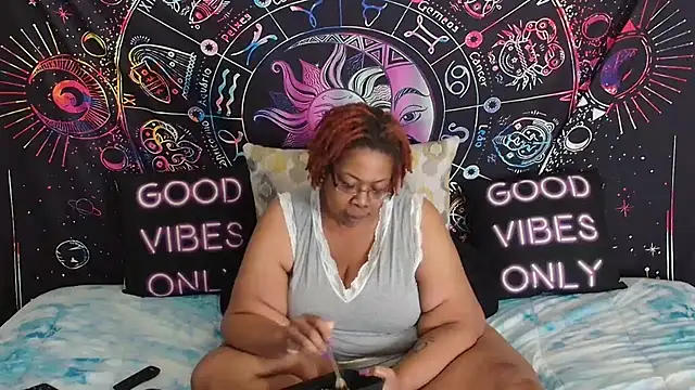 Snapshot of RenaeCumsAlot69 chatting on 20, 7, 2026 RenaeCumsAlot69 online show from 20, 7, 2026