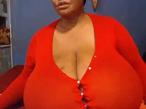 Snapshot of CUTEFIRMMELONSS chatting on 21, 1, 2025 CUTEFIRMMELONSS online show from 21, 1, 2025