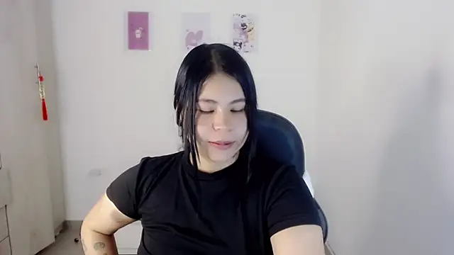 Snapshot of Youlittlepervertt_ chatting on 11, 12, 2024 Youlittlepervertt  online show from 11, 12, 2024