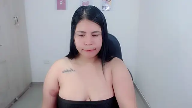 Snapshot of Youlittlepervertt_ chatting on 14, 12, 2024 Youlittlepervertt  online show from 14, 12, 2024