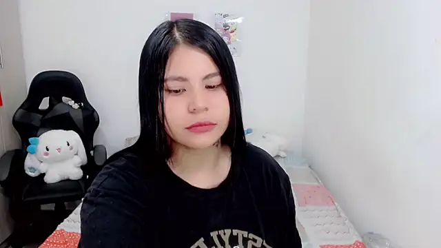 Snapshot of Youlittlepervertt_ chatting on 24, 2, 2025 Youlittlepervertt  online show from 24, 2, 2025