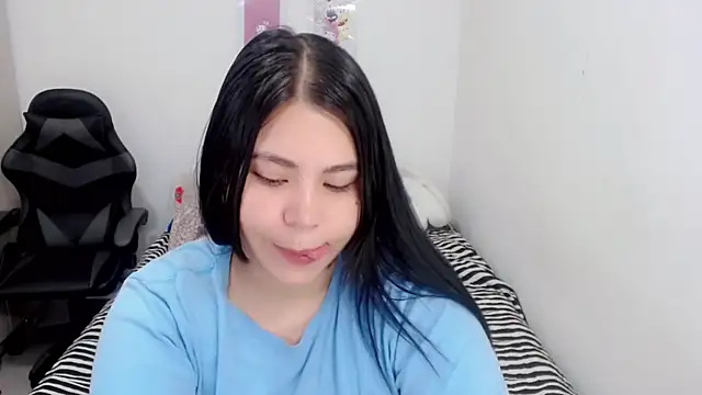 Snapshot of Youlittlepervertt_ chatting on 12, 3, 2025 Youlittlepervertt  online show from 12, 3, 2025