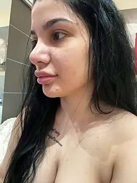 Snapshot of Samira30 chatting on 15, 4, 2026 Samira30 online show from 15, 4, 2026